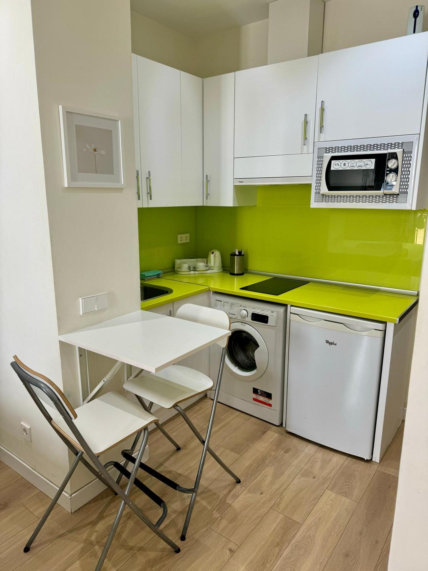 Apartamentos Apolo Madryt Zewnętrze zdjęcie