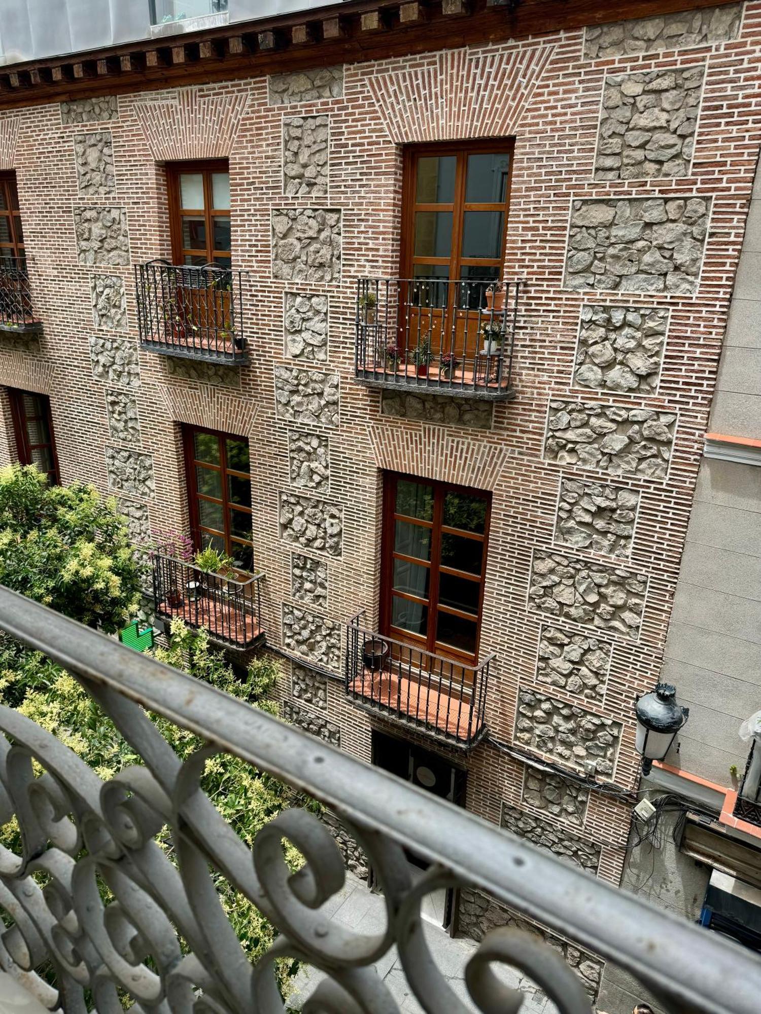 Apartamentos Apolo Madryt Zewnętrze zdjęcie
