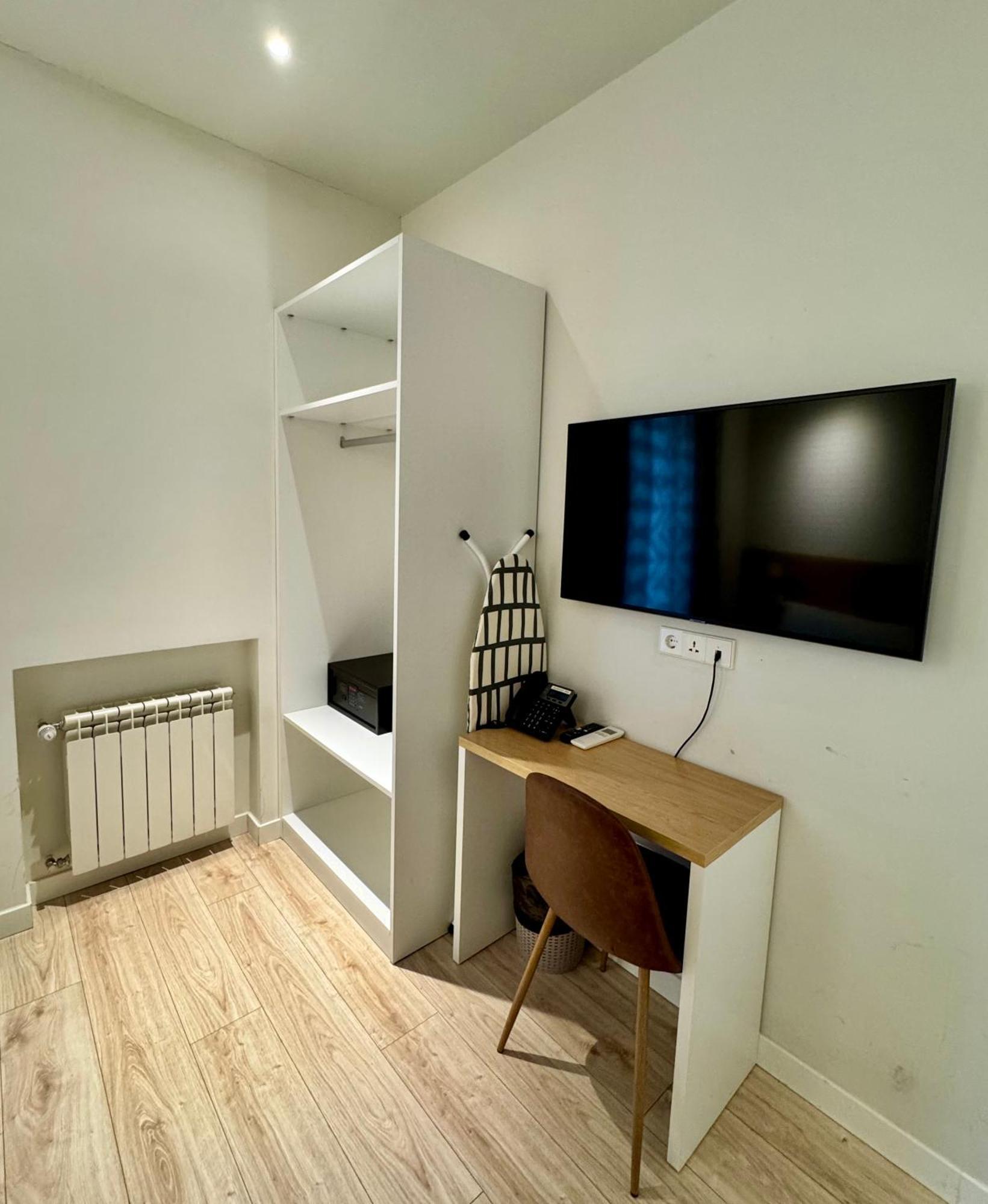 Apartamentos Apolo Madryt Zewnętrze zdjęcie