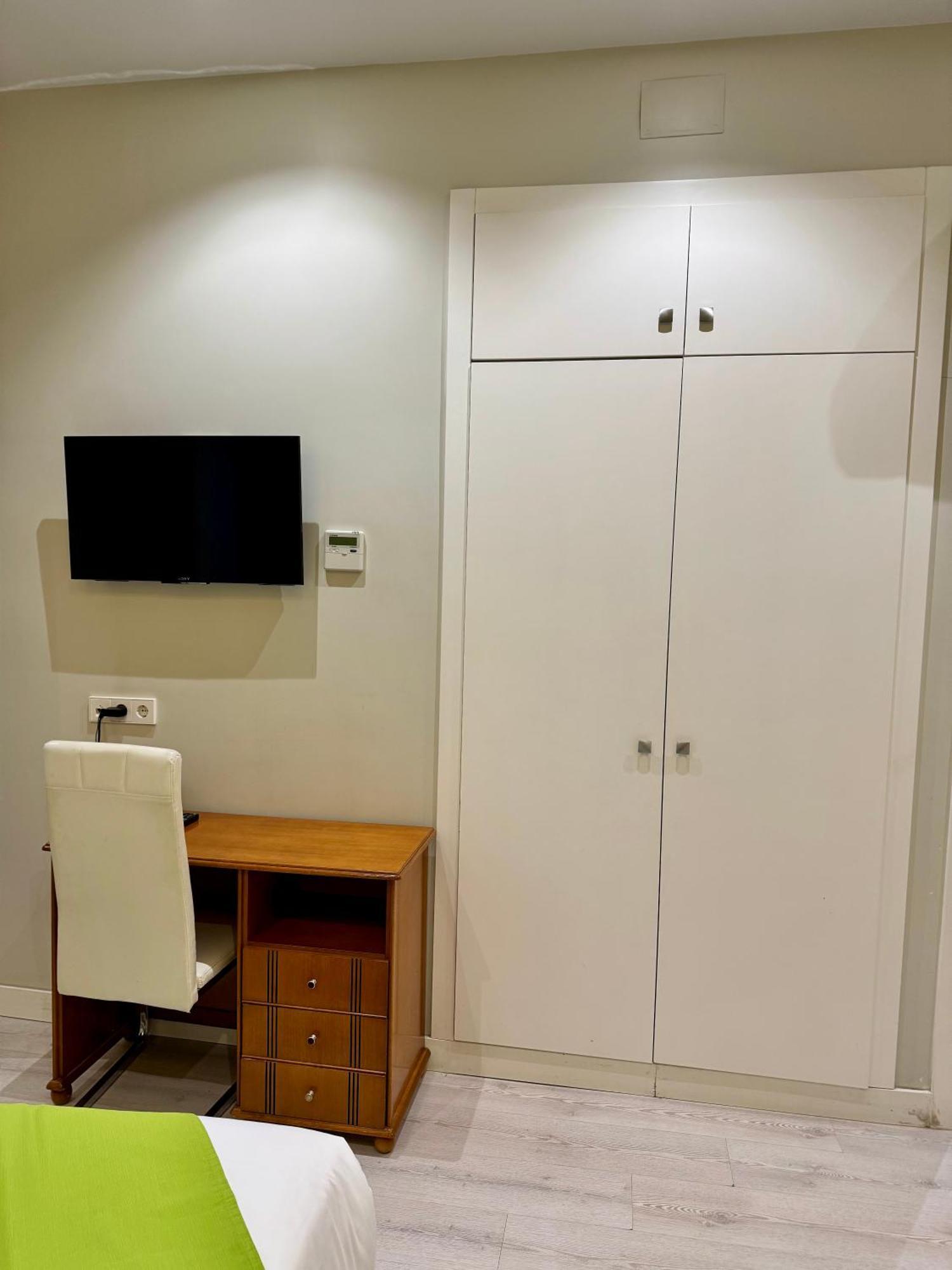 Apartamentos Apolo Madryt Zewnętrze zdjęcie
