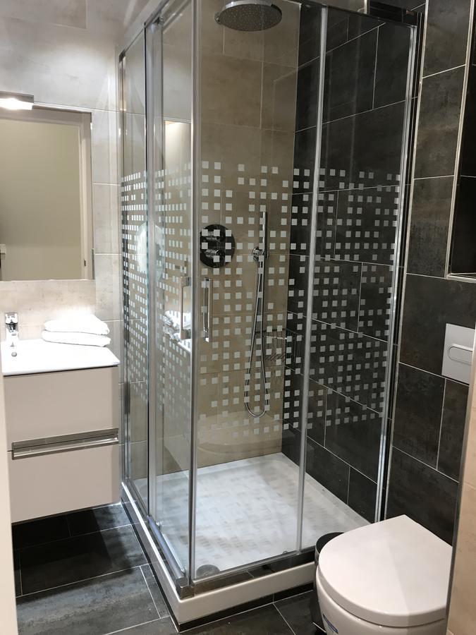 Apartamentos Apolo Madryt Zewnętrze zdjęcie